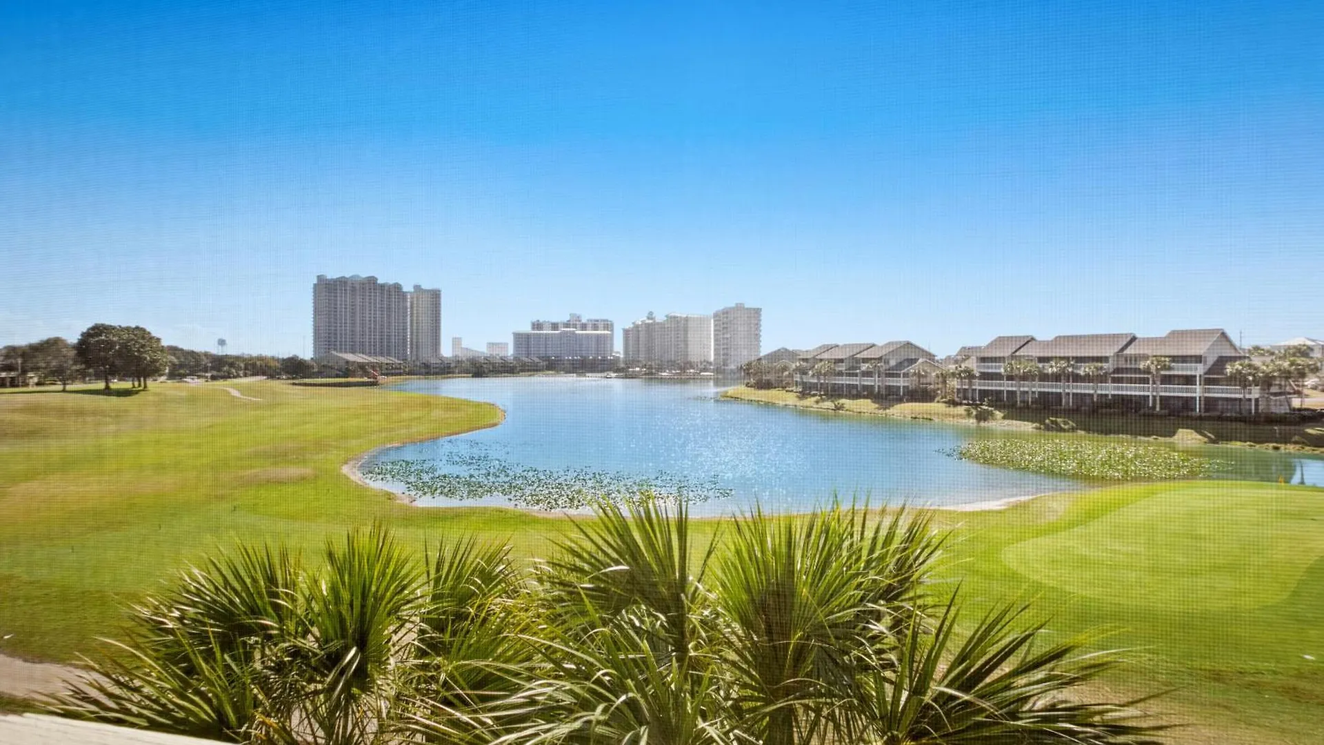 Seascape Lakefront Villas Destin USA